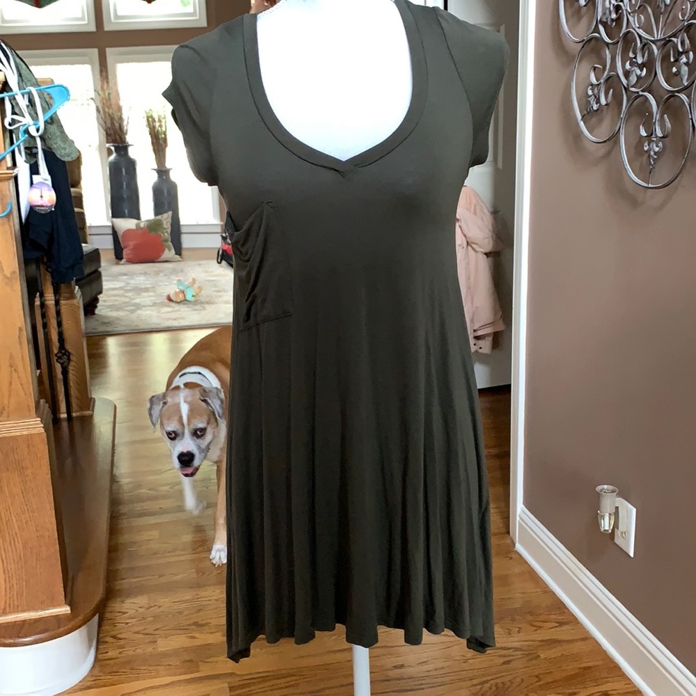 Long army green top